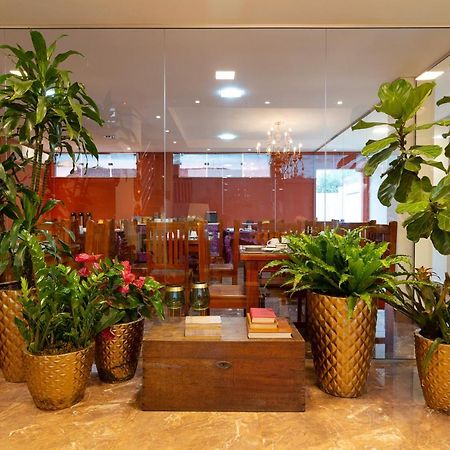 Villa Nomad Hotel ウベラバ エクステリア 写真