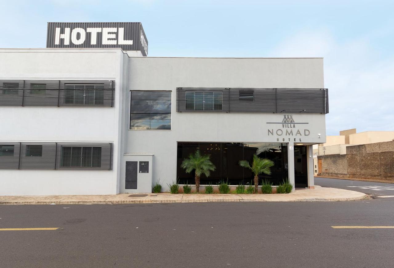 Villa Nomad Hotel ウベラバ エクステリア 写真